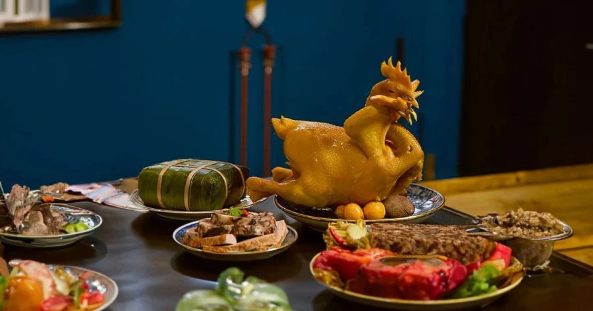 Hướng Đặt Gà Cúng Tất Niên: Bí Quyết Đón Phúc Lộc Cả Năm